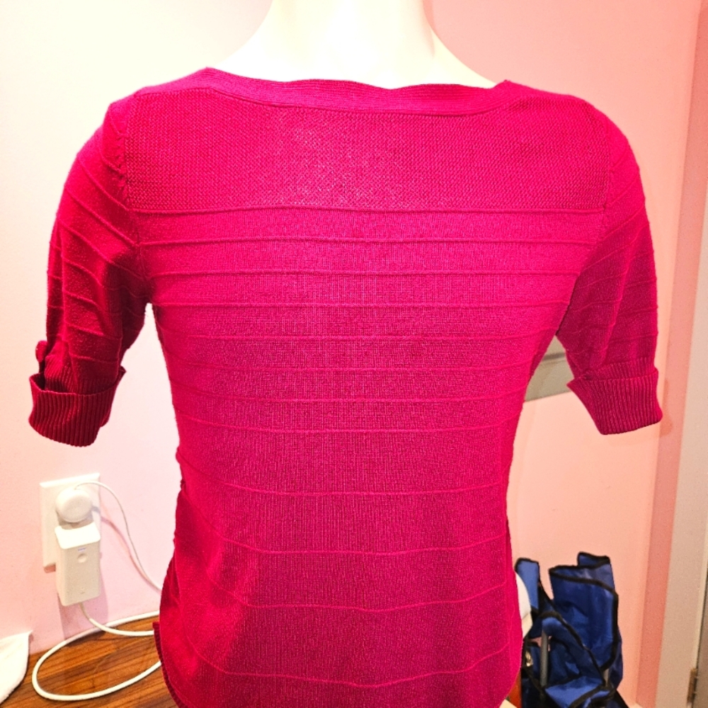 Dark pink sweater shirt